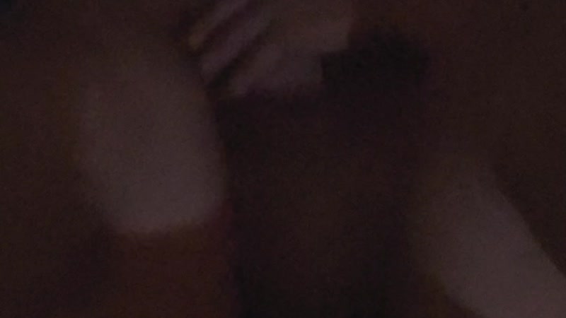 Đụ bím xinh dâm phê cu lút cán không che